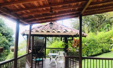 Venta hermosa Casa Finca, Vda El Cabuyal, Copacabana Antioquia.