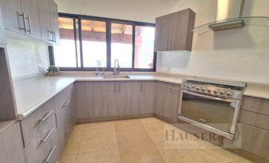 Casa en Fraccionamiento Al Norte de Cuernavaca