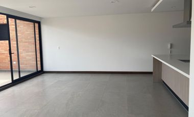 🏙️ Departamento de 3 Dormitorios en Venta en Edificio de Lujo en la Av. Ordoñez Lasso