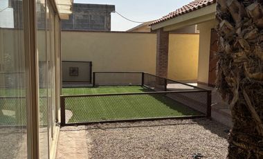 VENTA CASA CON ALBERCA AL NORTE FRACC CERRADO