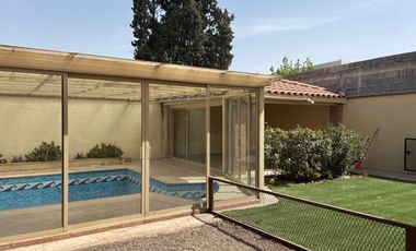 VENTA CASA CON ALBERCA AL NORTE FRACC CERRADO