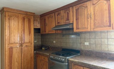 VENTA CASA CON ALBERCA AL NORTE FRACC CERRADO