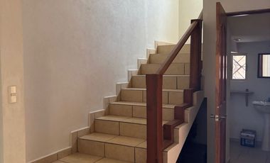 VENTA CASA CON ALBERCA AL NORTE FRACC CERRADO