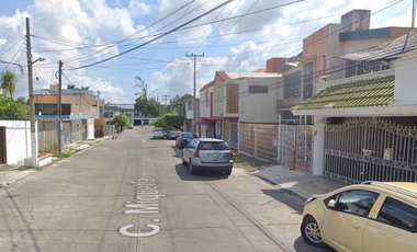 CASA EN VENTA EN POZARICA DE HIDALGO