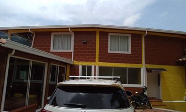 Venta hermosa Finca, Vereda Quebrada Arriba, Copacabana Antioquia.