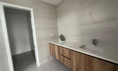 CASA AIRES NORTE SAMBORONDON 245.00M2
