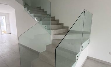 CASA AIRES NORTE SAMBORONDON 245.00M2