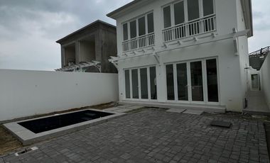 CASA AIRES NORTE SAMBORONDON 245.00M2