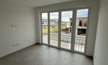 CASA AIRES NORTE SAMBORONDON 245.00M2
