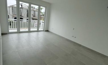 CASA AIRES NORTE SAMBORONDON 245.00M2
