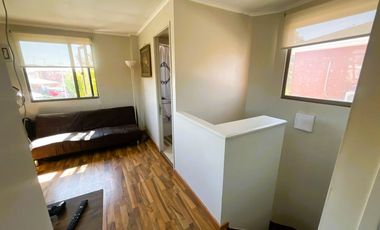 Casa dos pisos en Condominio Valle Araucarias