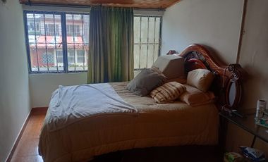 CASA EN VENTA LUCERNA, KENNEDY