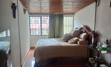 CASA EN VENTA LUCERNA, KENNEDY