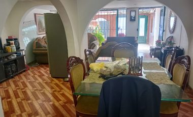 CASA EN VENTA LUCERNA, KENNEDY