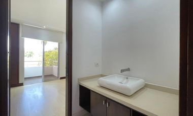Extraordinaria Casa Campestre  en Maracay Cerritos