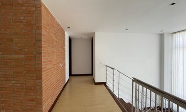 Extraordinaria Casa Campestre  en Maracay Cerritos