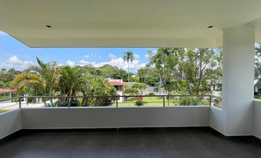 Extraordinaria Casa Campestre  en Maracay Cerritos