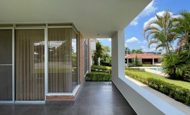 Extraordinaria Casa Campestre  en Maracay Cerritos