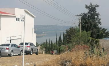 Venta de Terreno en Tepeji del Río en Fraccionamiento “Presa Escondida Country Club”