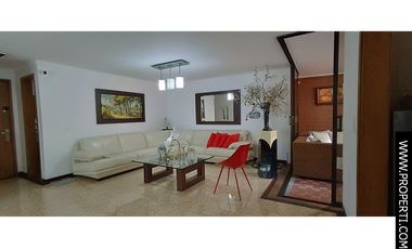 Apartamento Amoblado en Arriendo Sector Oviedo - Poblado