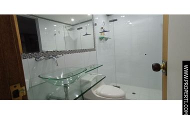 Apartamento Amoblado en Arriendo Sector Oviedo - Poblado
