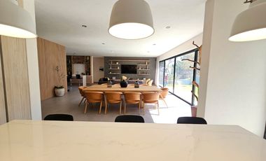 LAS CAÑADAS CASA EN VENTA NUEVA CON INCREIBLE DISEÑO Y ACABADOS DE LUJO