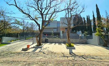 LAS CAÑADAS CASA EN VENTA NUEVA CON INCREIBLE DISEÑO Y ACABADOS DE LUJO