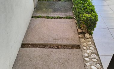 CASA DE 3 PISOS EN RESIDENCIAL SAN FRANCISCO HUATENGO