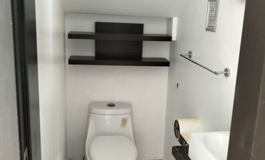 CASA DE 3 PISOS EN RESIDENCIAL SAN FRANCISCO HUATENGO
