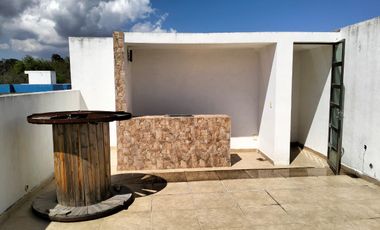 CASA DE 3 PISOS EN RESIDENCIAL SAN FRANCISCO HUATENGO