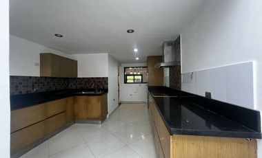 Casa en venta, El Diamante, Poblado, Medellin, Antioquia