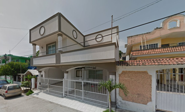 CASA ECONOMICA EN VENTA – GRAN OPORTUNIDAD DE INVERSIÓN - (REMATE) – Amado Nervo 417, Parcela 14, 93250 Poza Rica de Hidalgo, Ver.
