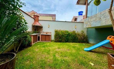 En Venta Casa a 2 cuadras de la Universidad Católica de Azogues