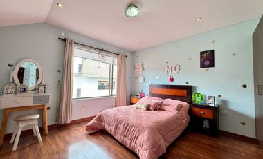 En Venta Casa a 2 cuadras de la Universidad Católica de Azogues