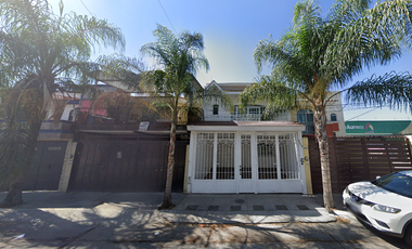 VENTA DE CASA EN JALISCO COLONIA LAGOS DE ORIENTE