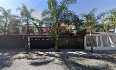 VENTA DE CASA EN JALISCO COLONIA LAGOS DE ORIENTE
