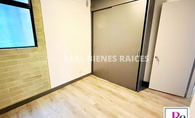 Se arrienda amplio y cómodo apartamento en unidad cerrada.