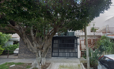VENTA DE CASA EN GUADALAJARA EN COLONIA VALLARTA SAN JORGE