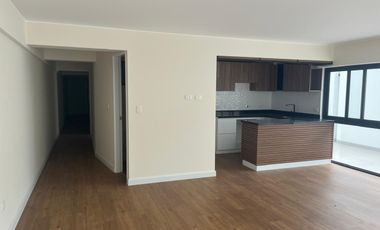 BONITO DPTO DE ESTRENO EN VENTA EN PRIMER PISO EN SURCO FRENTE A PARQUE