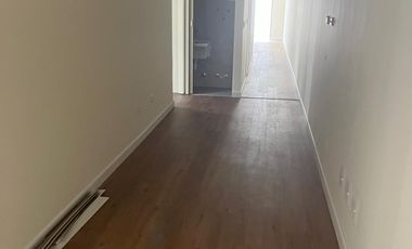 BONITO DPTO DE ESTRENO EN VENTA EN PRIMER PISO EN SURCO FRENTE A PARQUE