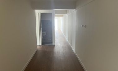 BONITO DPTO DE ESTRENO EN VENTA EN PRIMER PISO EN SURCO FRENTE A PARQUE