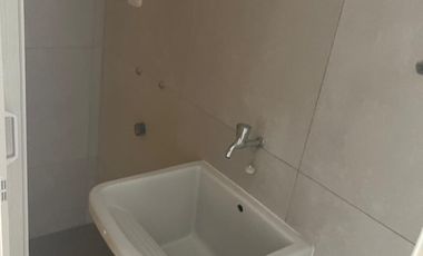 BONITO DPTO DE ESTRENO EN VENTA EN PRIMER PISO EN SURCO FRENTE A PARQUE