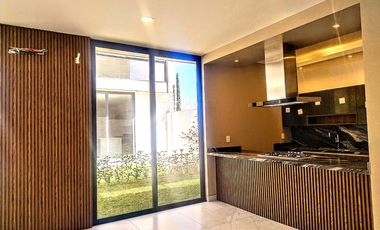 Casa NUEVA en SEQUOIA