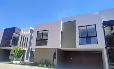 Casa NUEVA en SEQUOIA
