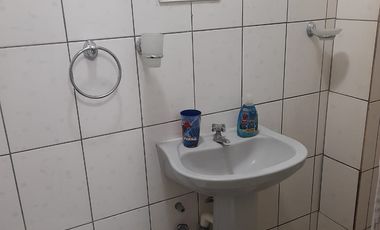 En venta Casa en Calle Sotomayor, Iquique – Ideal para Residencial o Inversión