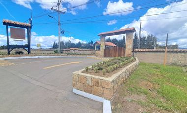 CASA EN VENTA SECTOR VEREDA PUEBLO VIEJO GRANJAS LA VUELTA DEL RIO COTA