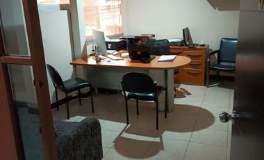L37  - Alquiler Locales Comerciales en Portoviejo - Manabí