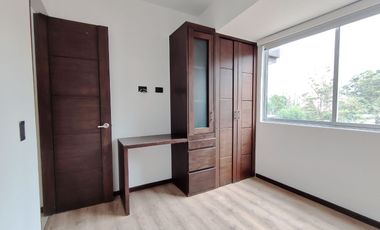 Venta de apartamento en Sabaneta, Las Lomitas
