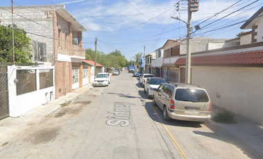 Casa en Remate Bancario en C. Sidney, Oceania, Saltillo, Coah. (65% debajo de su valor comercial)