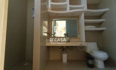 SE VENDE CASA EN COMPUERTAS DEL CAMPESTRE